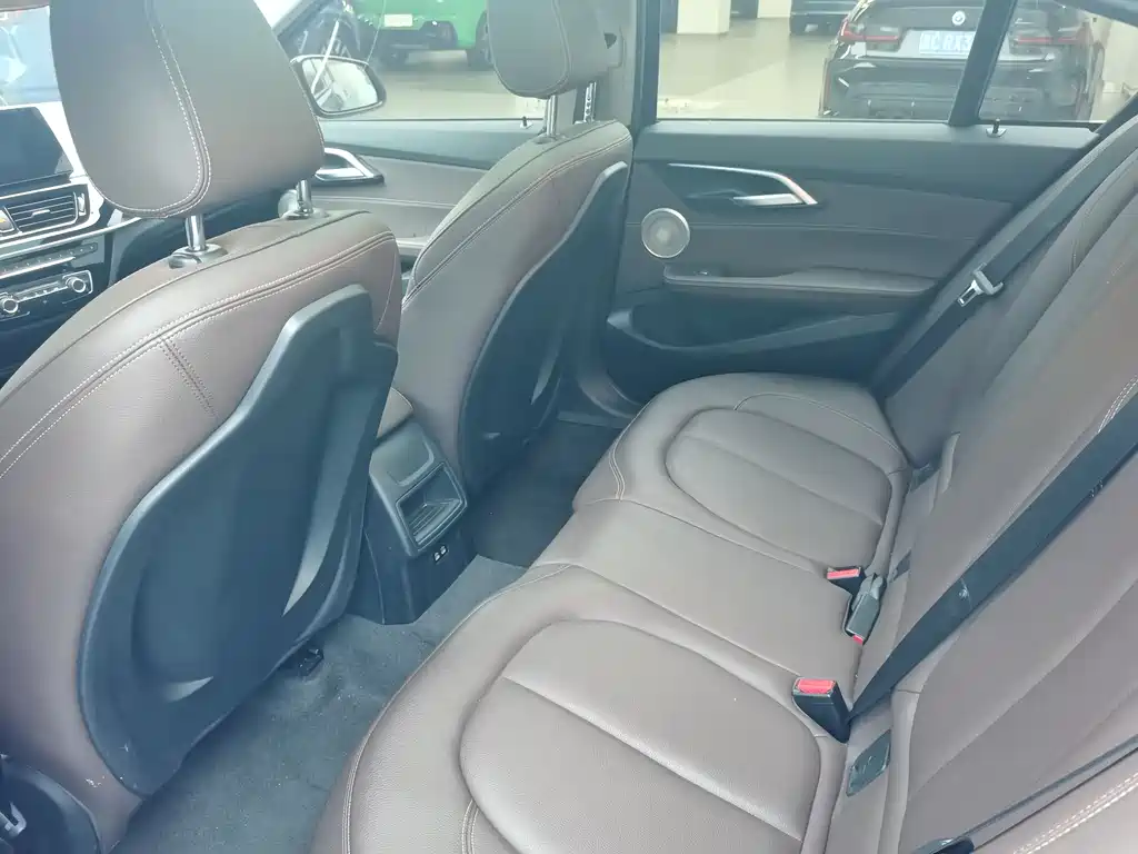 BMW 1 Series 2021 120i M Sports Night Edition купить на сайте DeffCars
