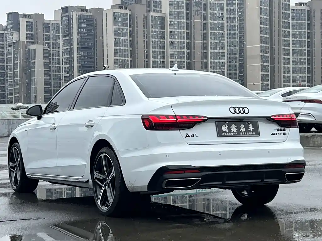 Audi A4L 2024 40 TFSI Luxury Dynamic купить на сайте DeffCars