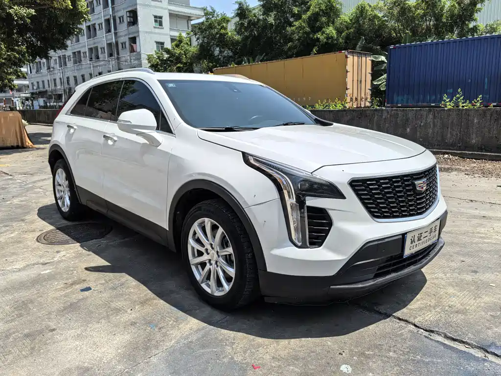 Cadillac XT4 2018 28T two-wheel drive technology купить на сайте DeffCars