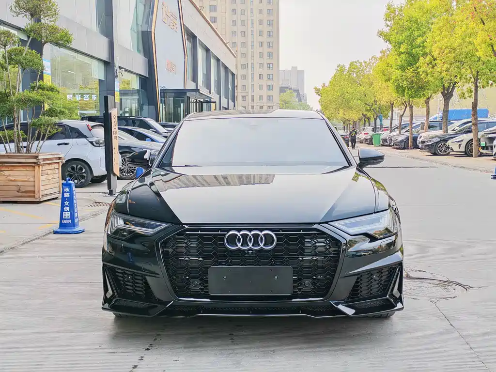 Audi A6L 2023 55 TFSI quattro exclusive dynamic model купить на сайте DeffCars