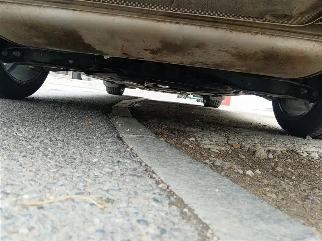 Passat 2020 facelift 330TSI Deluxe Edition National VI купить на сайте DeffCars