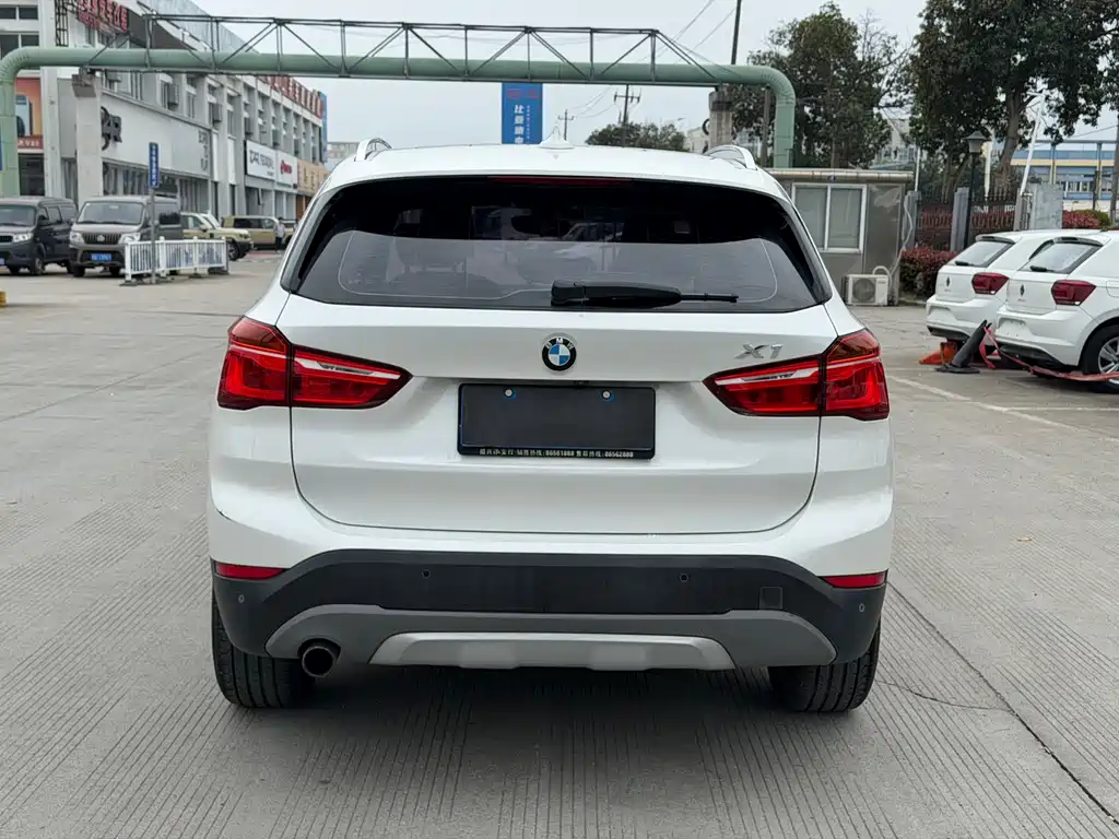 BMW X1 2018 sDrive18Li Exclusive Model купить на сайте DeffCars