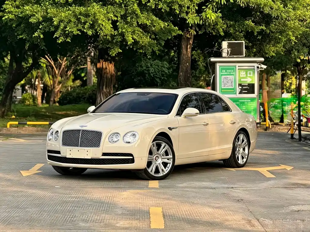 Flying Spur 2014 4.0T V8 Premium Edition купить на сайте DeffCars