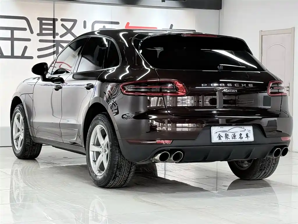 Macan 2017 Macan 2.0T купить на сайте DeffCars