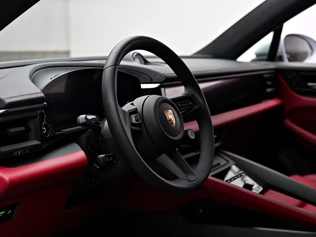 Macan New Energy 2024 Macan 4 купить на сайте DeffCars