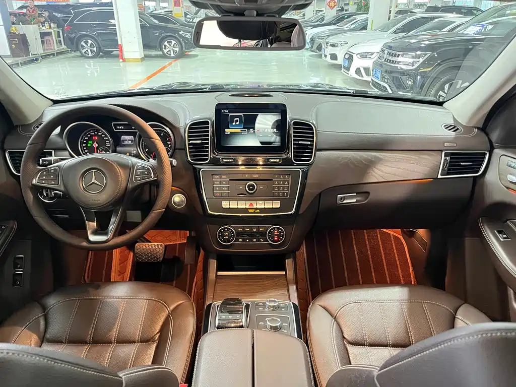 Mercedes-Benz GLS 2016 GLS 400 4MATIC Dynamic купить на сайте DeffCars