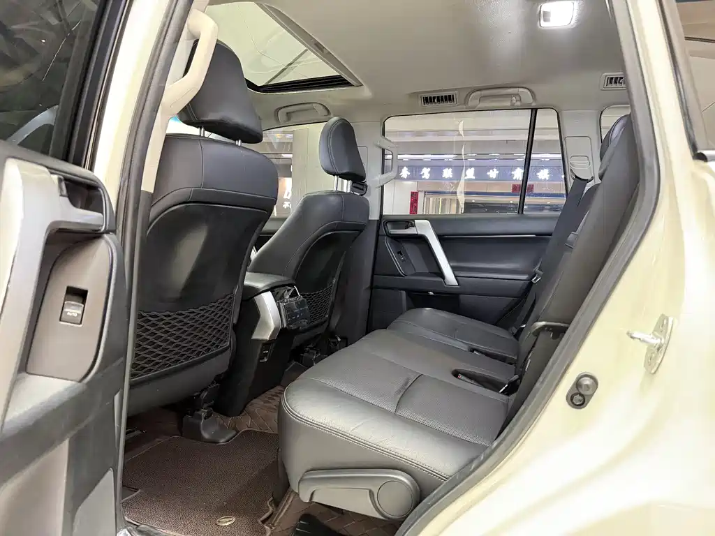 Prado 2019 3.5L automatic TX-L exclusive version with rear mounted spare tire купить на сайте DeffCars