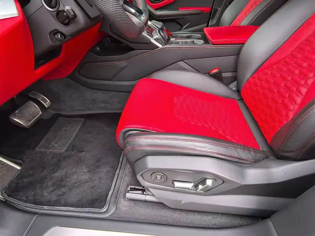 Urus 2018 4.0T V8 купить на сайте DeffCars