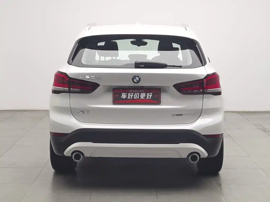 BMW X1 2022 sDrive25Li Leading Model купить на сайте DeffCars