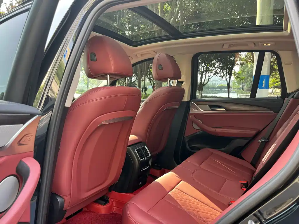 BMW X3 2023 xDrive30i Advanced M Night Package купить на сайте DeffCars