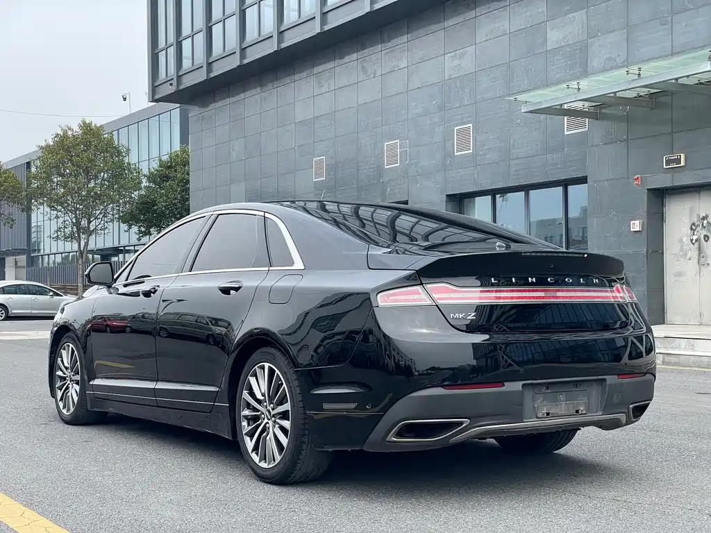 Lincoln MKZ 2017 2.0T Zunya Edition купить на сайте DeffCars