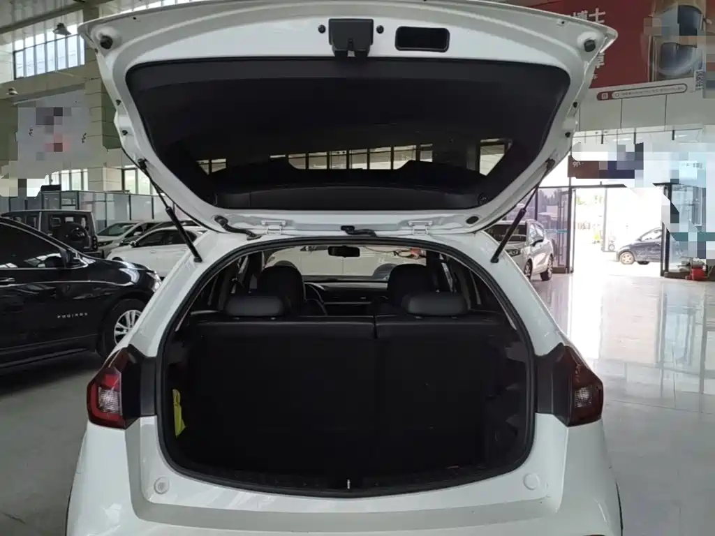 Vision X3 2019款 升级版 1.5L CVT精英型 купить на сайте DeffCars