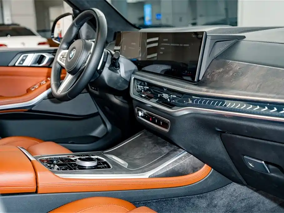 BMW X7 2023 xDrive40i Exclusive M Sports Package купить на сайте DeffCars