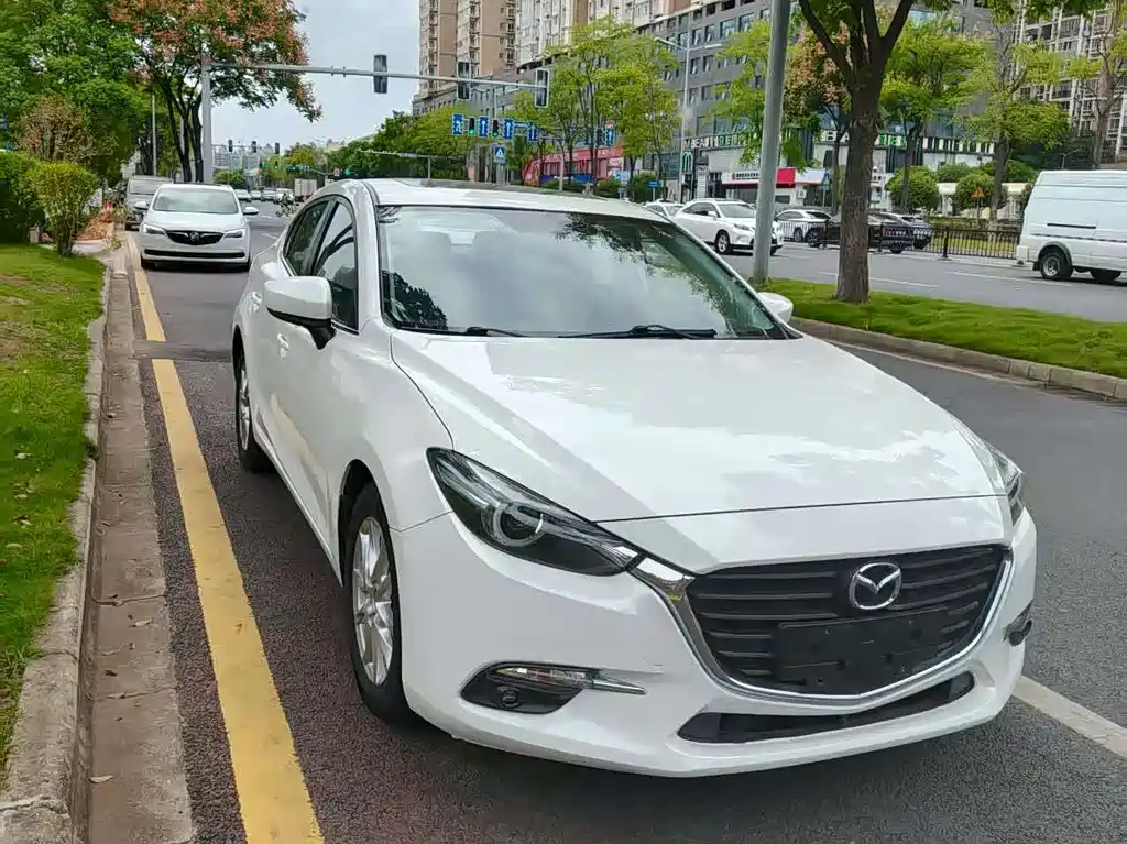 Mazda3 Angkesela 2020 1.5L automatic version купить на сайте DeffCars