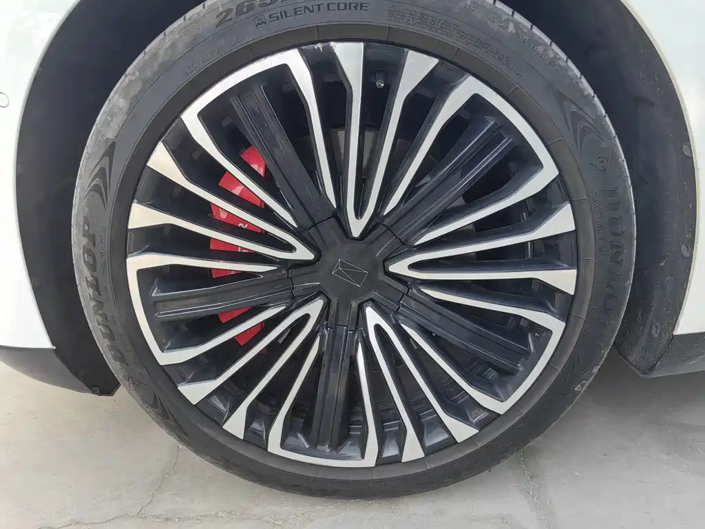 AVATR 12 2025 facelift Ultra range extended version купить на сайте DeffCars