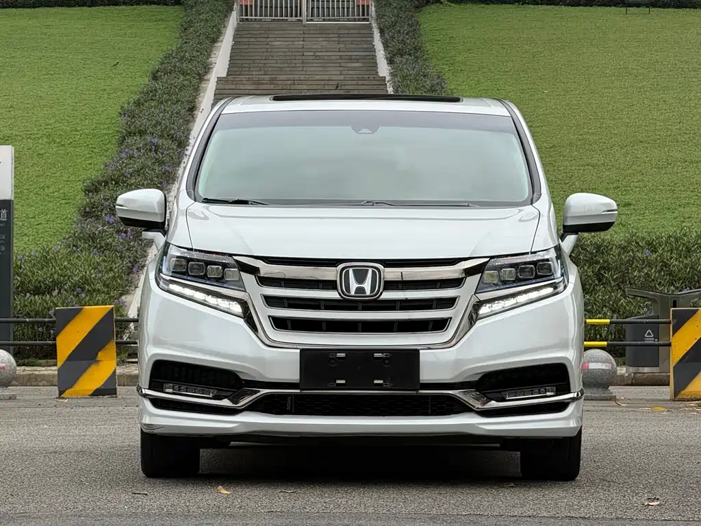 Alison 2019 2.0L Hybrid Deluxe Edition купить на сайте DeffCars
