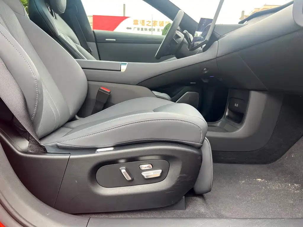 Xiaomi YU7 2025 Max version купить на сайте DeffCars