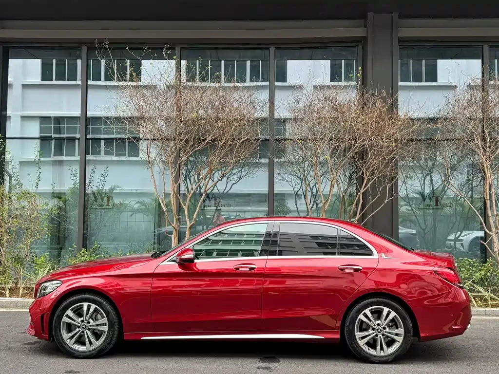 Mercedes-Benz C-Class 2019 C 180 L Fashionable Sports Edition купить на сайте DeffCars