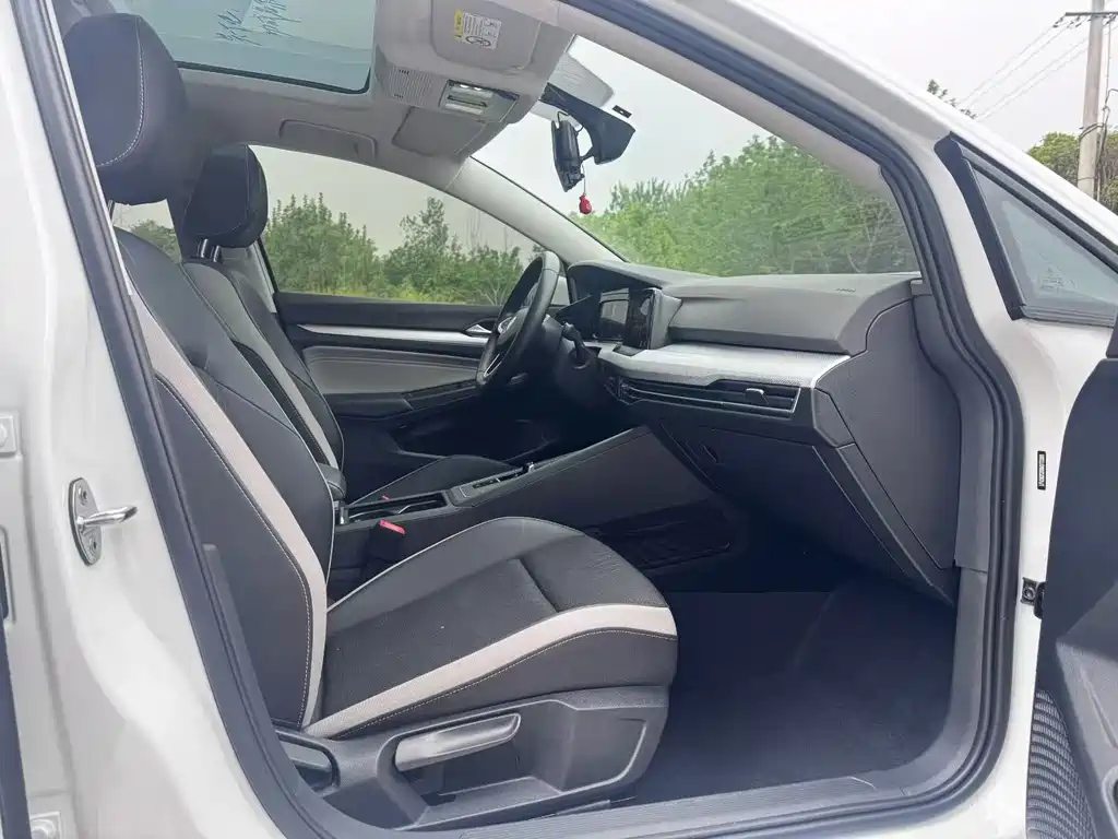 Golf 2021 280TSI DSG Pro купить на сайте DeffCars