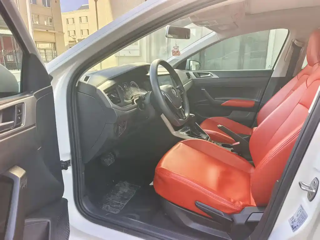 Polo 2019 Plus 1.5L Automatic Panoramic Enjoyment Edition купить на сайте DeffCars