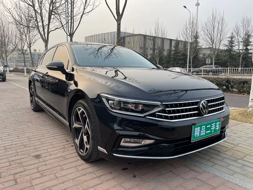 Magotan 2023 2 million commemorative edition 330TSI DSG luxury model купить на сайте DeffCars