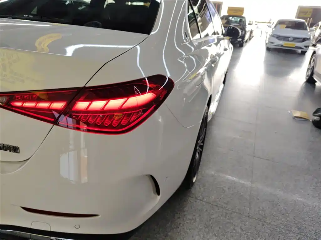 Mercedes-Benz C-Class 2023 facelift C 260 L sports version купить на сайте DeffCars
