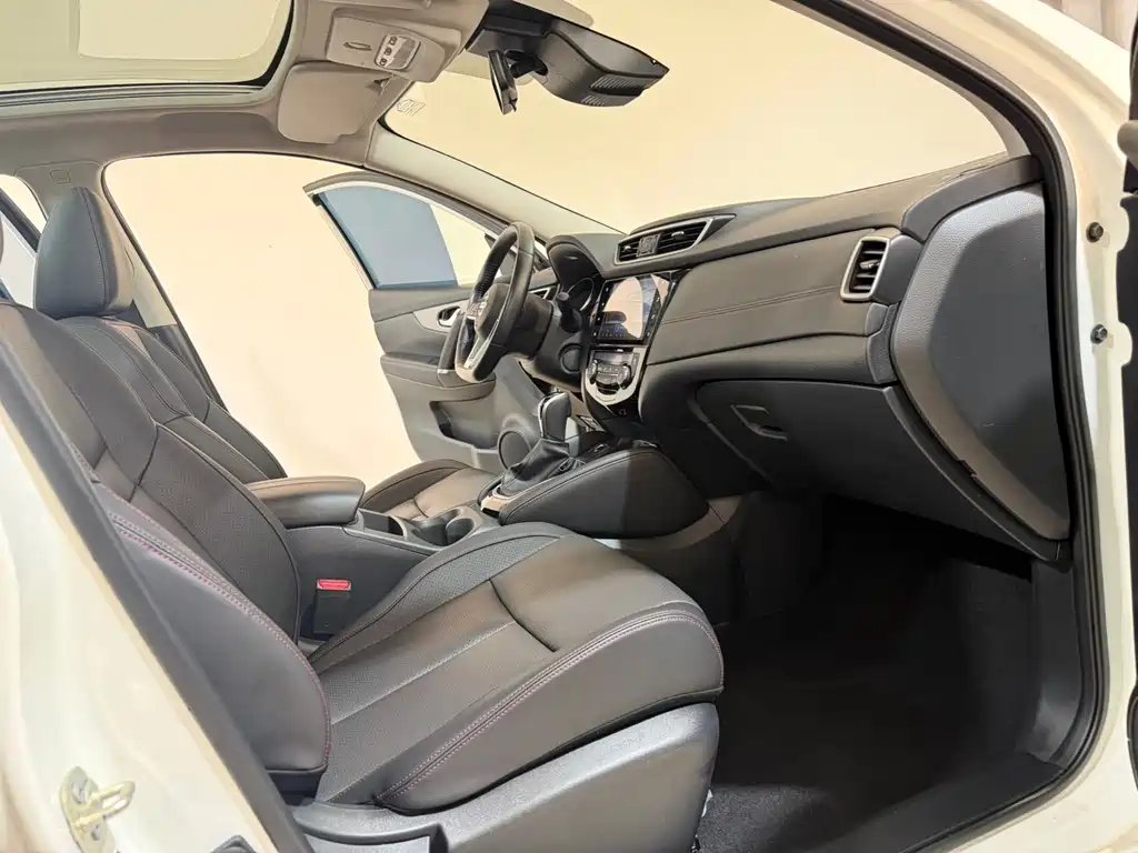 Qashqai 2022 2.0L CVT XV Prem Deluxe Edition купить на сайте DeffCars