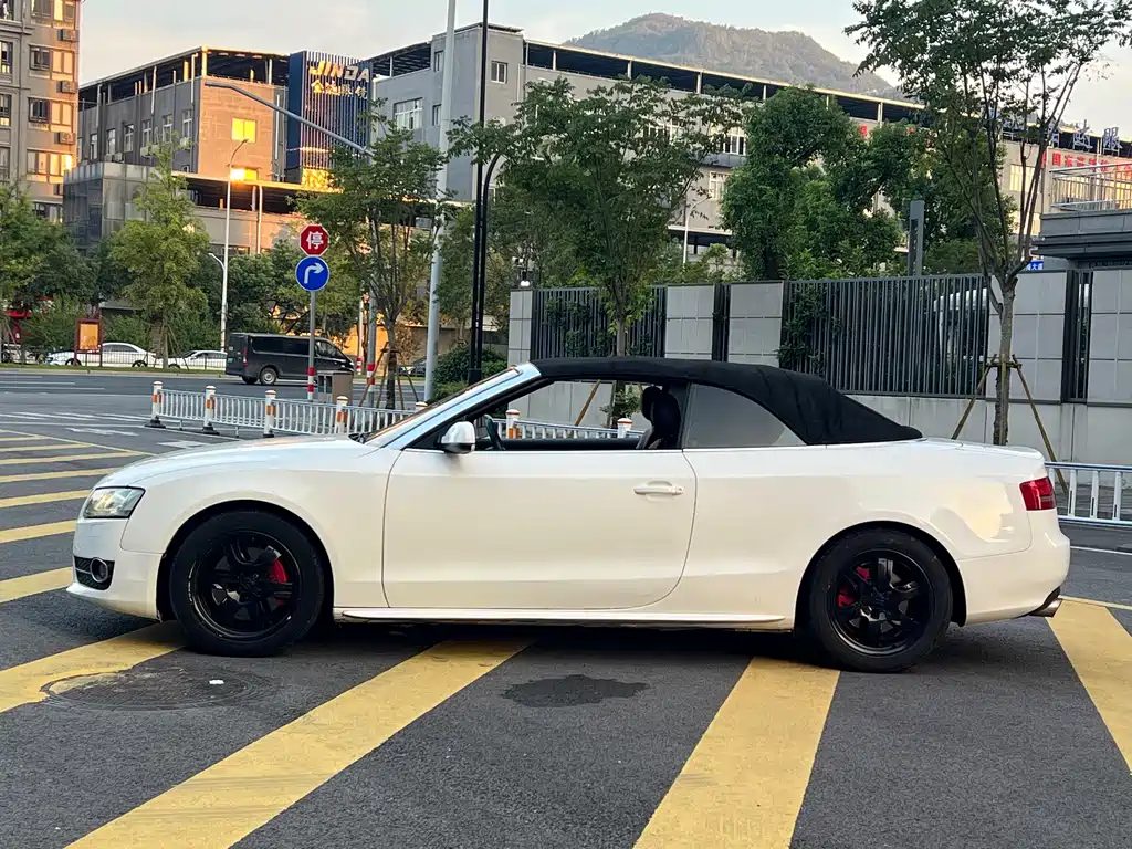 Audi A5 imported 2010 2.0TFSI Cabriolet купить на сайте DeffCars
