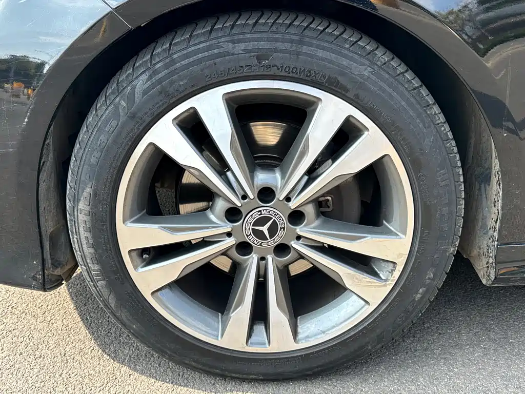 Mercedes-Benz E-Class 2015 facelift E 200 L купить на сайте DeffCars