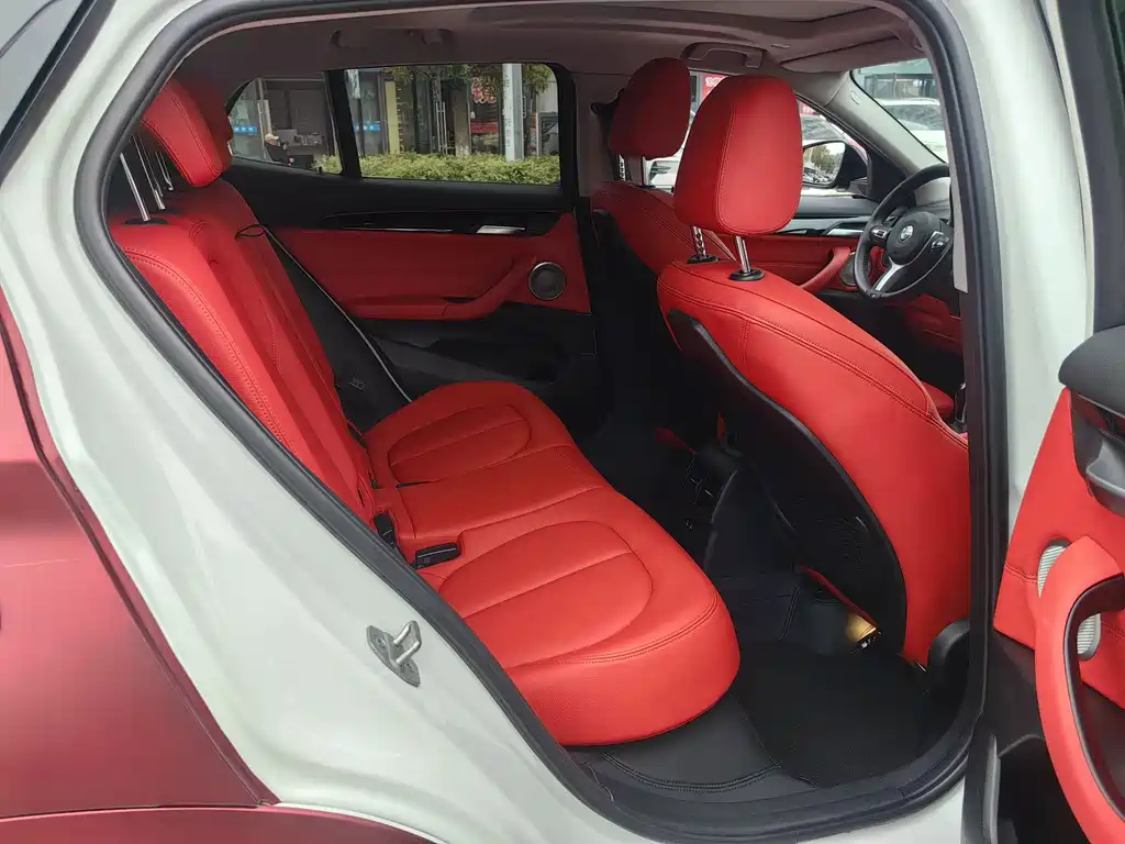 BMW X2 2022 sDrive25i M Sports Package купить на сайте DeffCars
