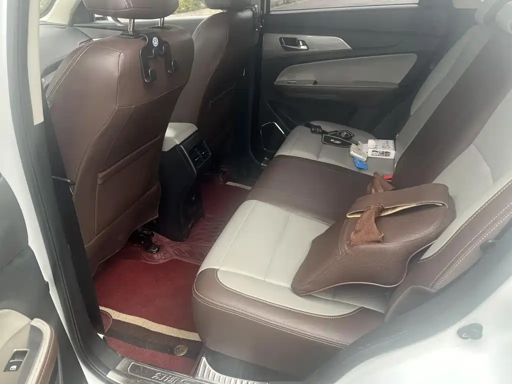 BAIC Huansu S5 2017 1.3T CVT premium model купить на сайте DeffCars