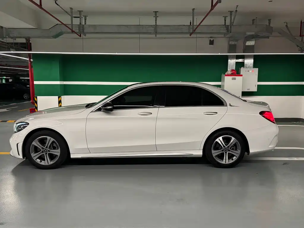 Mercedes-Benz C-Class 2019 facelift C 260 L sports version купить на сайте DeffCars