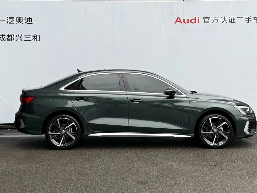 Audi A3 2021 A3L Limousine 35 TFSI Fashionable and Sporty купить на сайте DeffCars
