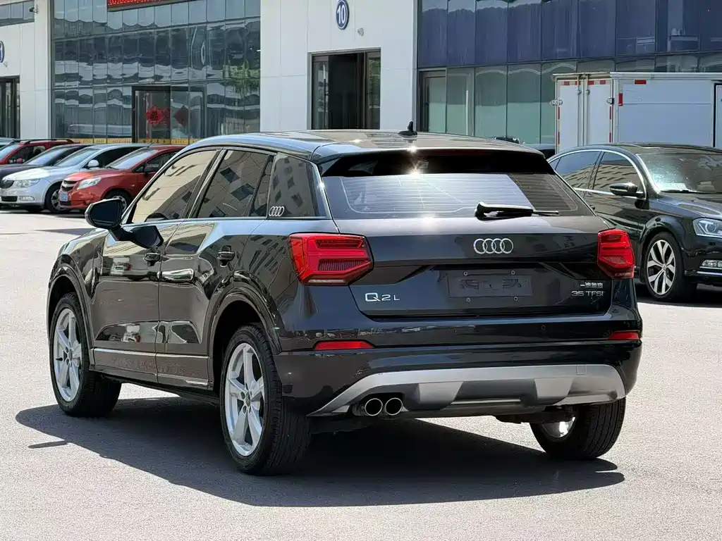 Audi Q2L 2018 35 TFSI Fashionable and Elegant National VI купить на сайте DeffCars