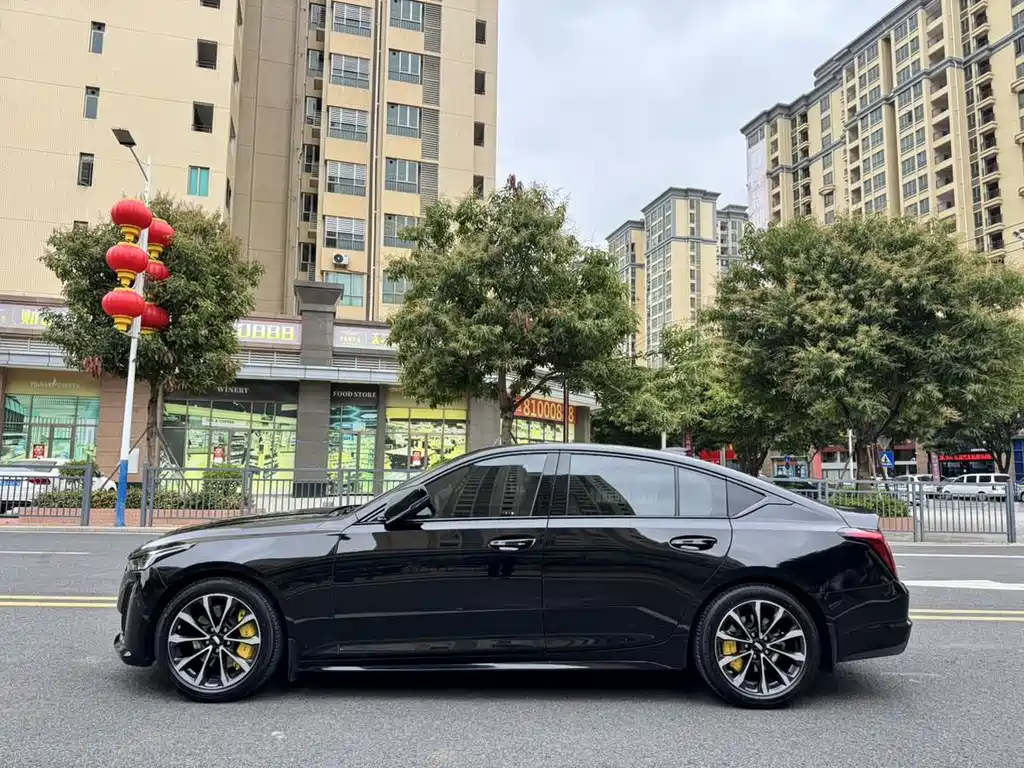 Cadillac CT5 2022 28T Premium Model купить на сайте DeffCars