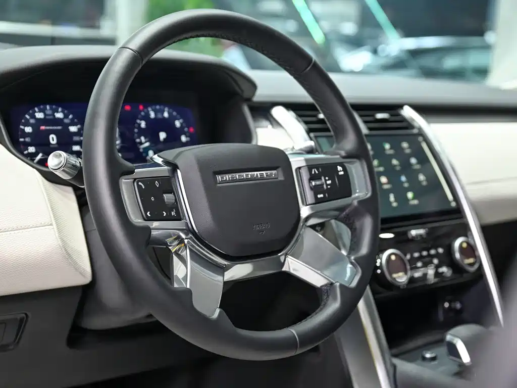 Discover the 2021 360PS R-Dynamic SE купить на сайте DeffCars