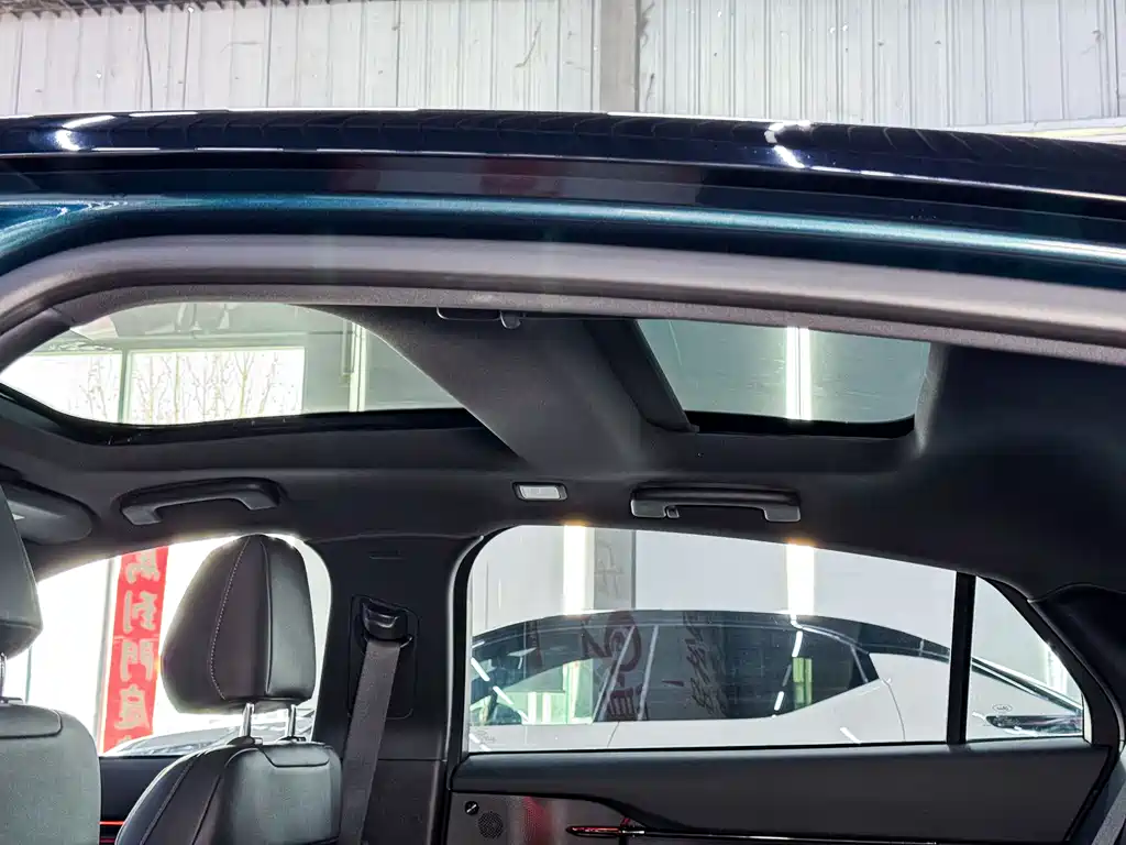 Mondeo 2023 1.5T E-Hybrid ST-Line купить на сайте DeffCars