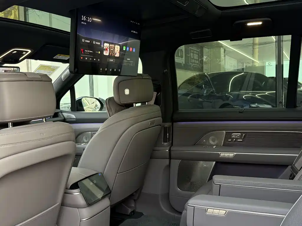 NIO ES8 2026 Six-seater Executive Deluxe Edition купить на сайте DeffCars