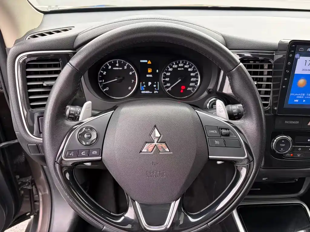 Outlander 2018 2.4L four-wheel drive elite version 5 seats купить на сайте DeffCars