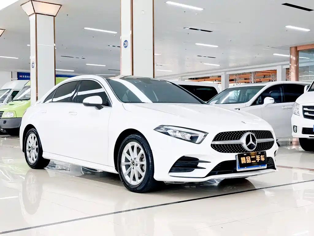 Mercedes-Benz A-Class 2021 A 200 L Sports Sedan Fashionable купить на сайте DeffCars