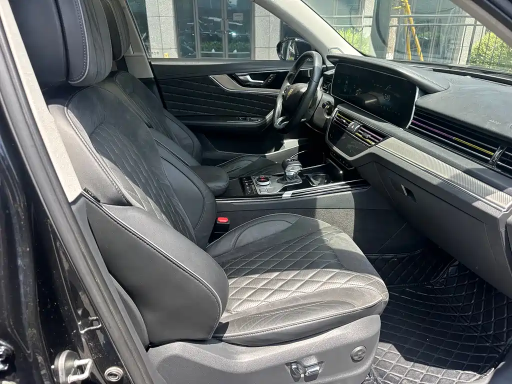 Hongqi HS5 2019 2.0T Zhilian Qiyue Edition купить на сайте DeffCars
