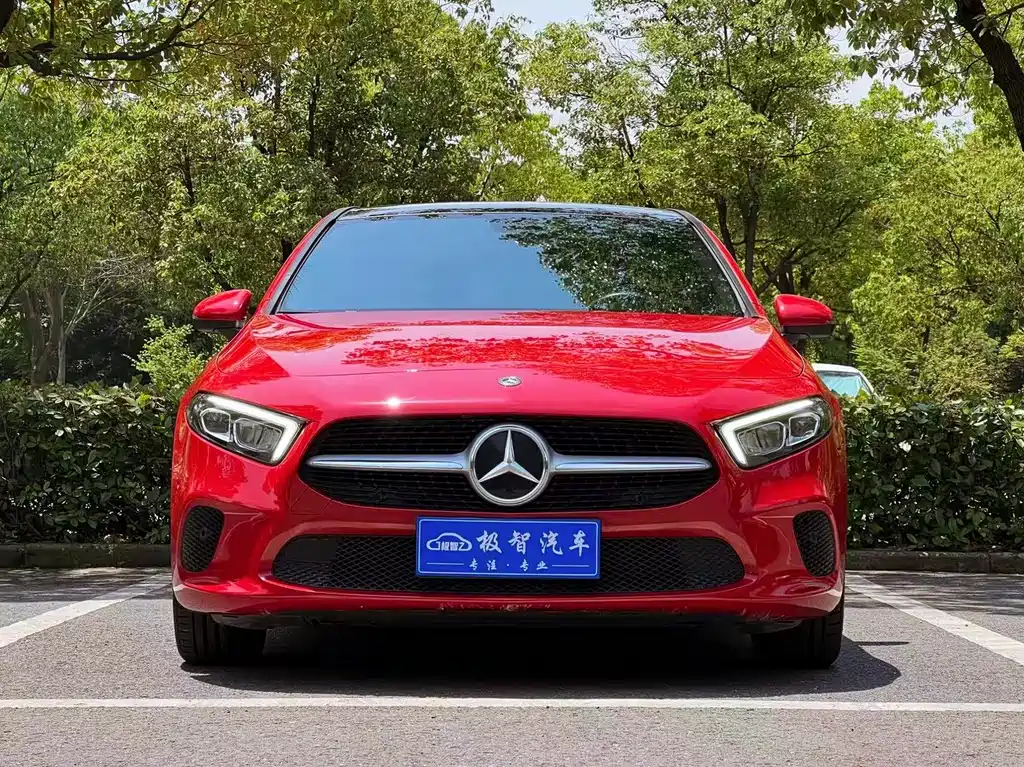 Mercedes-Benz A-Class Imported 2019 A 200 Dynamic купить на сайте DeffCars