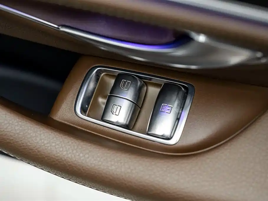 Mercedes-Benz E-Class 2020 E 260 L Sports 4MATIC купить на сайте DeffCars