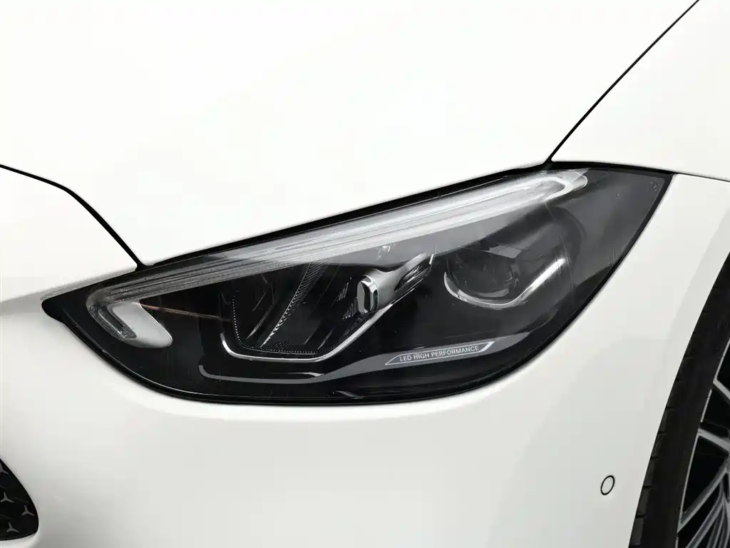 Mercedes-Benz C-Class 2024 facelift C 260 L sports version купить на сайте DeffCars