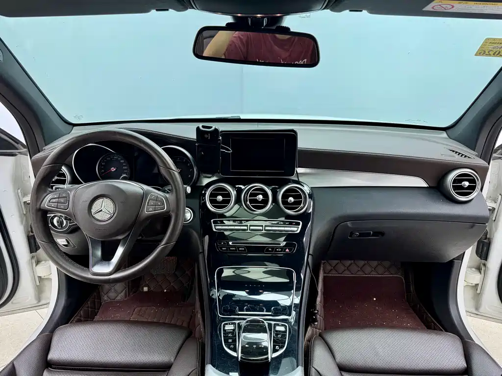 Mercedes-Benz GLC 2018 GLC 200 4MATIC купить на сайте DeffCars