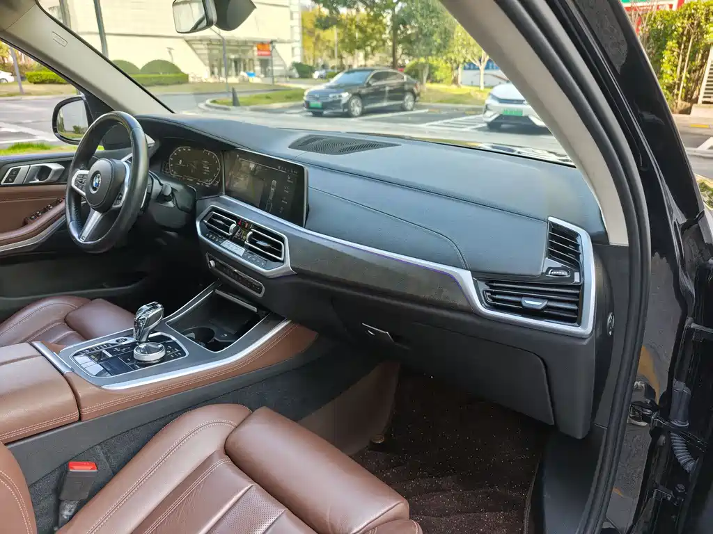 BMW X5 imported 2021 xDrive30i M sports package купить на сайте DeffCars