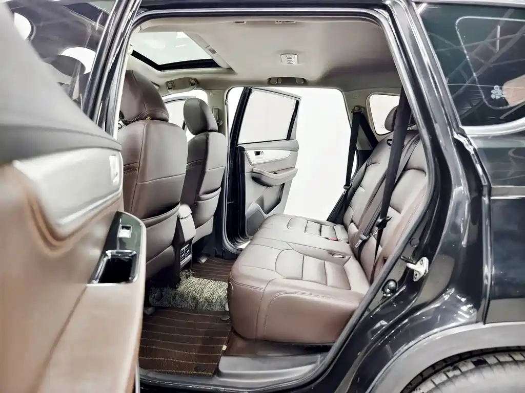 Jingyi X5 2017 1.6L manual luxury model купить на сайте DeffCars