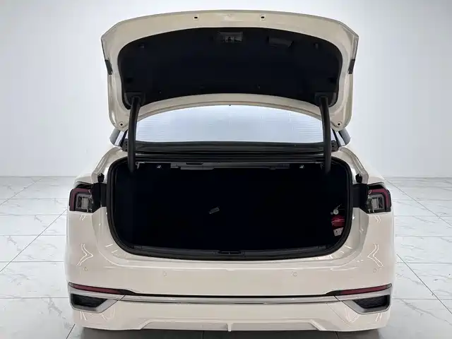 Mondeo 2022 facelift EcoBoost 245 luxury model купить на сайте DeffCars