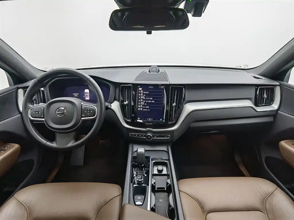 Volvo XC60 2023 B5 four-wheel drive Zhiyi Luxury Edition купить на сайте DeffCars