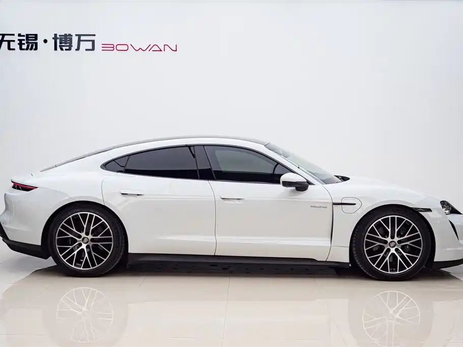 Taycan 2022 facelift Taycan купить на сайте DeffCars